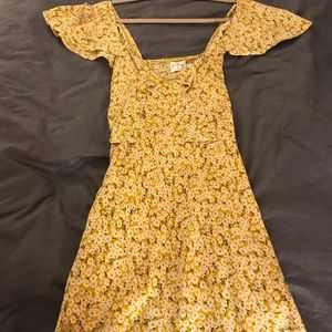 Princess Polly Yellow Floral Flutter Sleeve Mini Dress